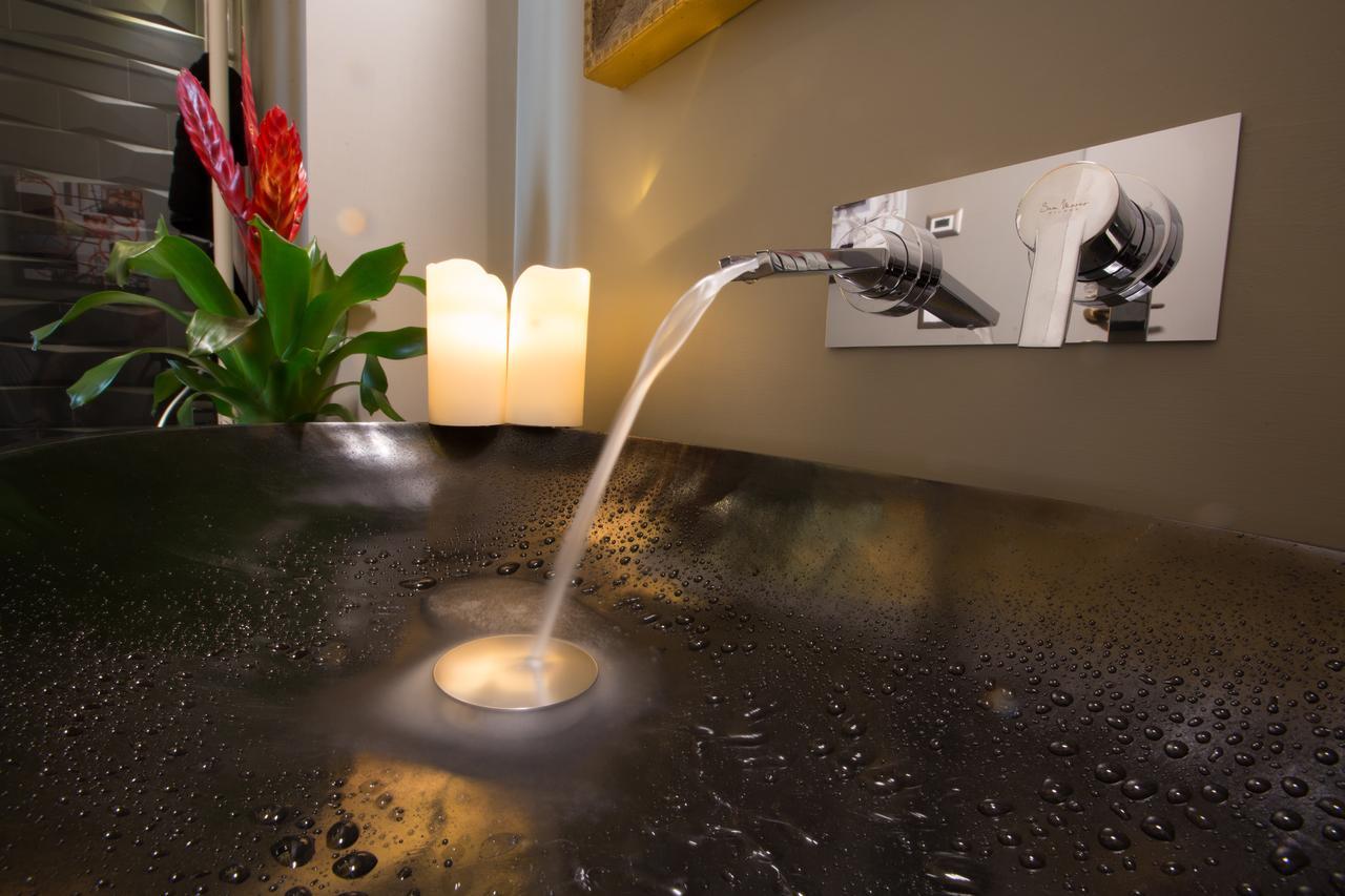 King Suite with Balcony,639364896:JPEG